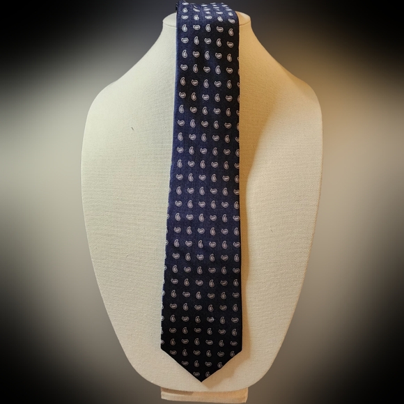 Tommy Hillfigure Turning dark blue with gold Paisley pattern - Picture 1 of 5